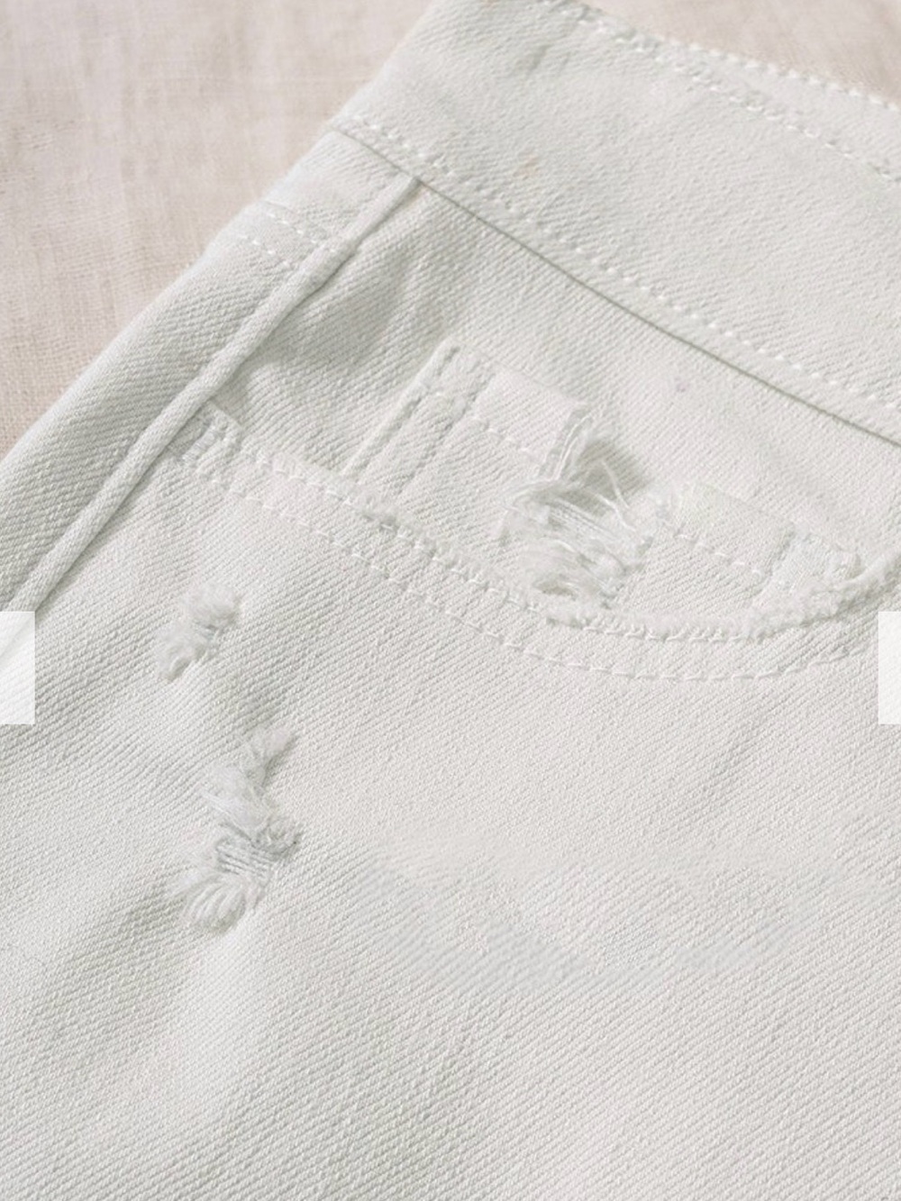 Zenana Outfitters White High-Rise Raw Hem Denim Shorts - Picture 3 of 7